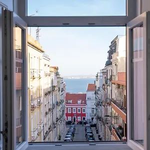 The Graca Apartment Lisbon